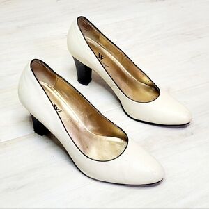 Worthington White Heels w/ Black Trim Detail